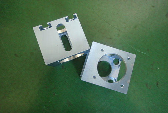 Piezas que trabajan a máquina de la precisión de aluminio del CNC que anodizan con la aprobación del ISO