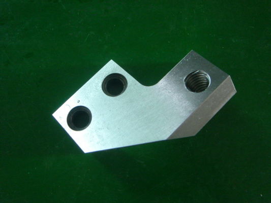 El trabajar a máquina modificado para requisitos particulares de la precisión del CNC