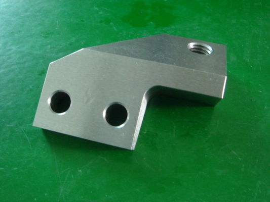 El trabajar a máquina modificado para requisitos particulares de la precisión del CNC