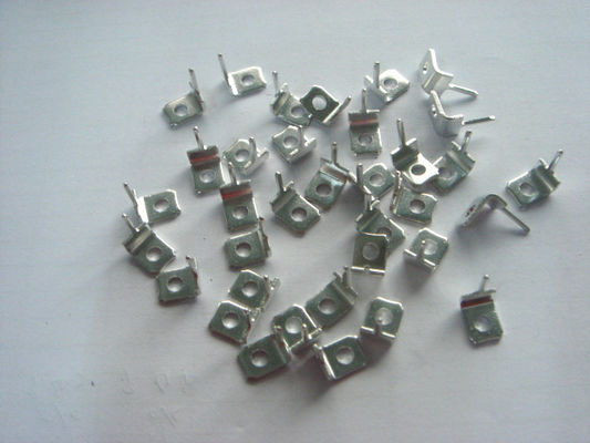 Precisión que trabaja a máquina, latón del CNC que sella partes con la lata brillante cubierta
