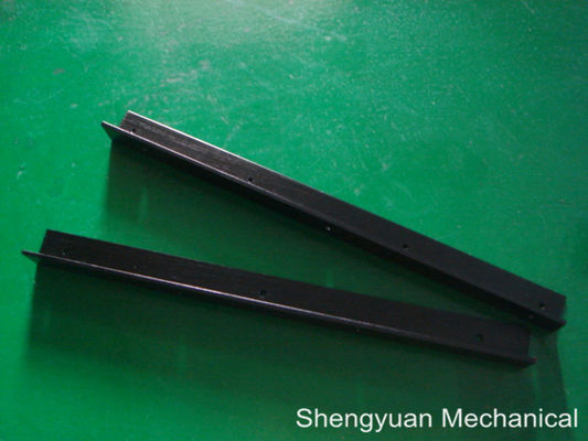 La precisión de pulido del CNC que trabajaba a máquina, negro perforado anodizó las tiras de aluminio
