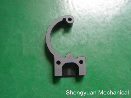 Precisión negra del CNC de Delrin/del ABS que trabaja a máquina el espaciador del tablero del motor 5X