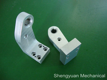 Precisión de AL7075/del AL 6061 que muele las piezas que trabajan a máquina trabajadas a máquina del CNC con blanco anodizadas