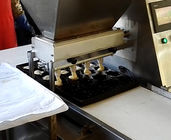 Cadena de producción del pan de Cholocate del atasco de la mantequilla equipo para la torta que cuece