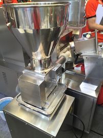 Línea industrial de la producción alimentaria del equipo de la panadería de la tostada de las zanahorias