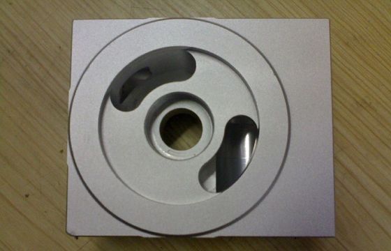 Servicios que trabajan a máquina del CNC de la alta precisión para los equipos industriales generales, máquinas del laser