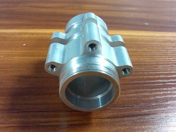 La precisión del CNC del metal dio vuelta a la columna de aluminio de alta resistencia de las piezas sacó