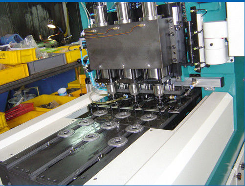 Filtro de aceite de 3 HP que hace la máquina, diámetro Φ55 - Φ110 milímetro de la máquina de la chapa que golpea ligeramente fonda