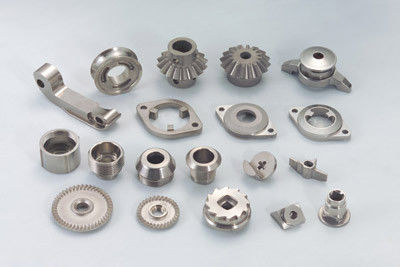Inyección del metal que moldea las máquinas-herramientas trabajadas a máquina CNC del control numérico de los prototipos