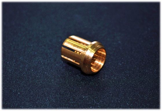 La alta precisión dio vuelta a las piezas para la industria de iluminación/el equipo electrónico